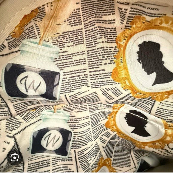 Loungefly Bridgerton Exclusive Diamond of the Season Mini Backpack - Picture 5 of 6